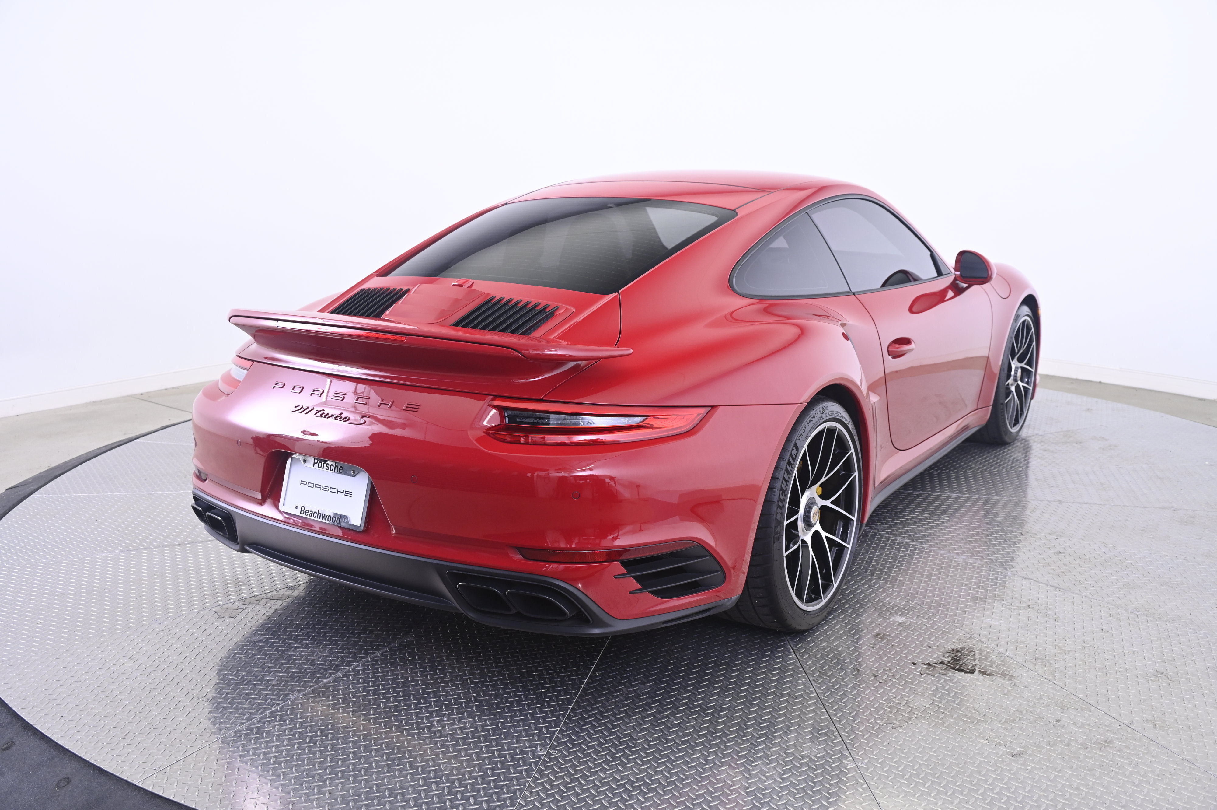 Used 2018 Porsche 911 Turbo S AWD/4WD image 7