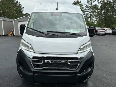 New 2024 RAM ProMaster 2500 w/ Quick Order Package 22H SLT+ image 9
