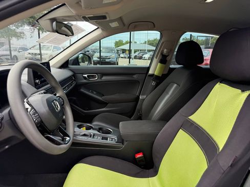 Used 2023 Honda Civic LX image 10