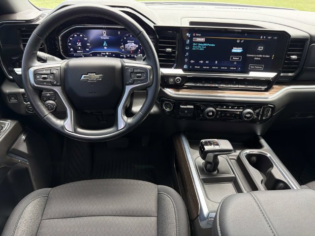 Used 2024 Chevrolet Silverado 1500 RST AWD/4WD image 26