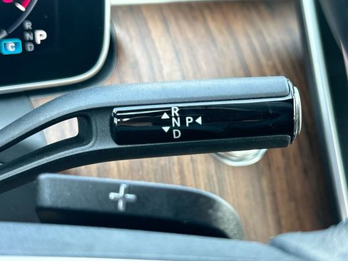 Used 2024 Mercedes-Benz C 300 Sedan w/ Pinnacle Trim Package image 20