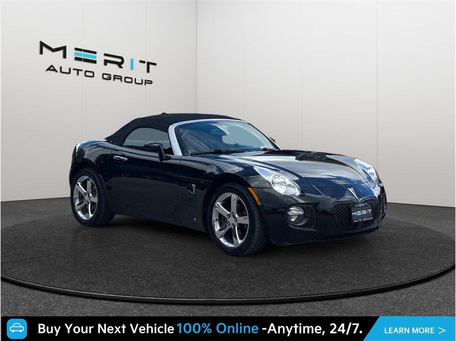 Used 2007 Pontiac Solstice GXP w/ Premium Package RWD image 1