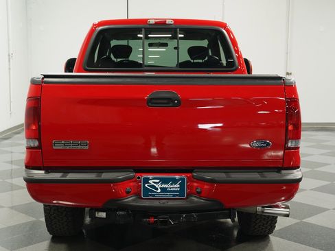 Used 2006 Ford F250 Super Duty Powerstroke 6.0L 4x image 8