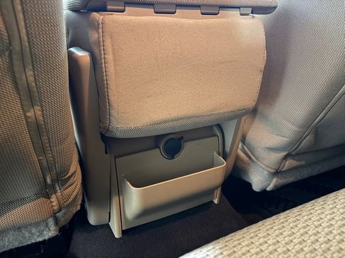 Used 2013 Ford F150 XLT w/ XLT Chrome Pkg image 25