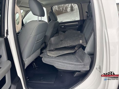 Used 2019 RAM 1500 Big Horn image 26