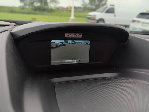 Used 2017 Ford Escape SE FWD image 29