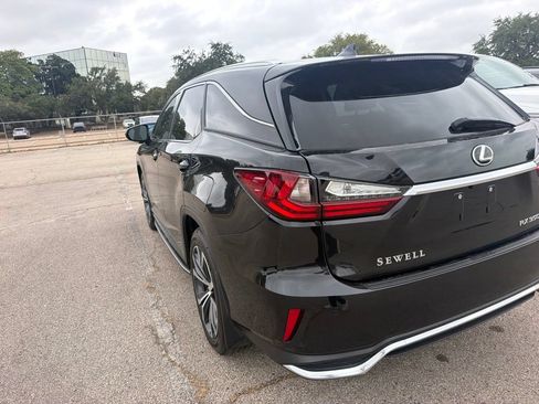 Used 2022 Lexus RX 350L Premium w/ Premium Package AWD/4WD image 6