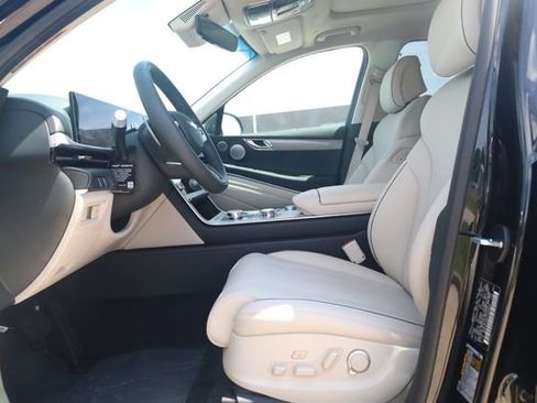 New 2026 Genesis GV80 2.5T Prestige AWD/4WD image 13
