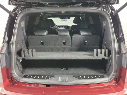 Used 2025 INFINITI QX80 Autograph AWD/4WD image 8