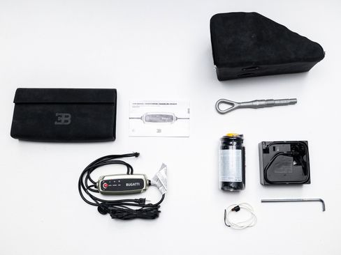 Used 2024 Bugatti Chiron Super Sport image 61