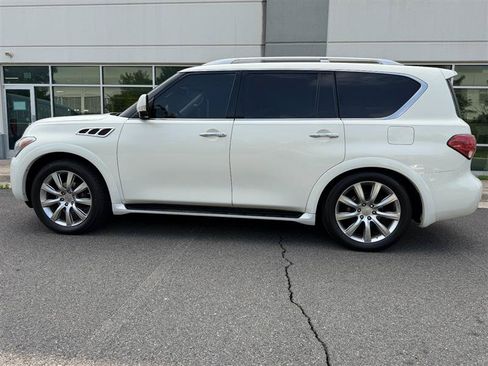 Used 2013 INFINITI QX56 4WD w/ Deluxe Touring Pkg image 7
