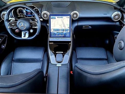 Used 2022 Mercedes-Benz SL 63 AMG 4MATIC image 3