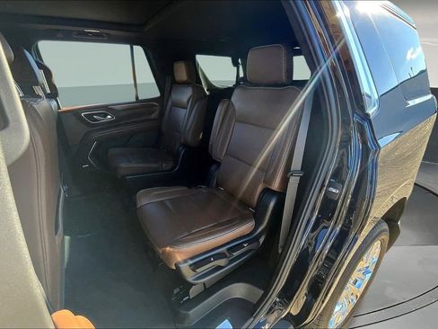 Used 2021 Chevrolet Tahoe High Country image 23