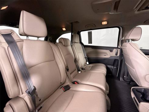 Used 2024 Honda Odyssey Elite image 41