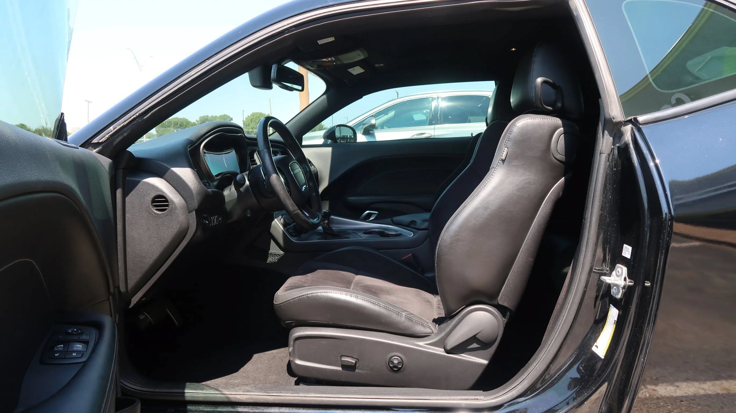 Used 2019 Dodge Challenger R/T Scat Pack w/ Dynamics Package RWD image 16