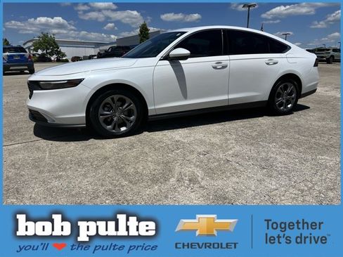 Used 2024 Honda Accord EX image 1