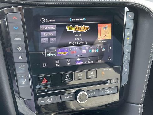 Used 2020 INFINITI QX50 Luxe w/ Navigation Package image 29