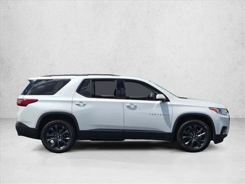 Used 2018 Chevrolet Traverse RS FWD image 4