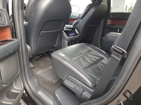 Used 2023 Lincoln Navigator Reserve image 20
