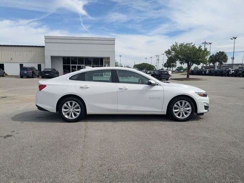 Used 2024 Chevrolet Malibu LT FWD image 10