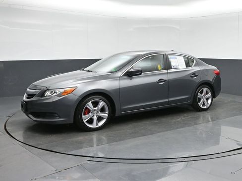 Used 2014 Acura ILX image 3