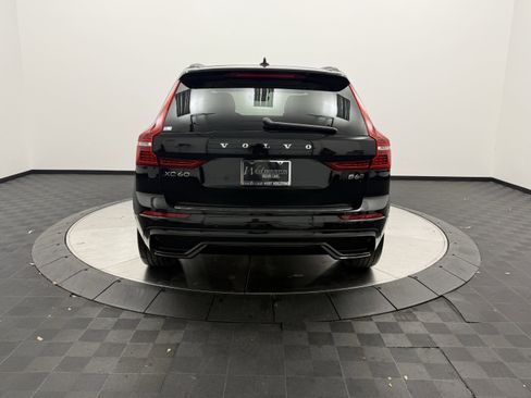 Certified 2023 Volvo XC60 B6 Ultimate w/ Protection Package Premier AWD/4WD image 6