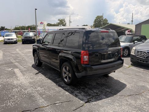 Used 2014 Jeep Patriot High Altitude FWD image 6