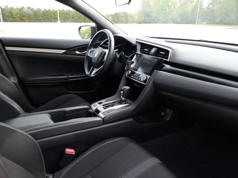 Used 2021 Honda Civic Sport image 15
