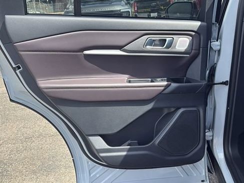 New 2026 Ford Explorer Platinum RWD image 14