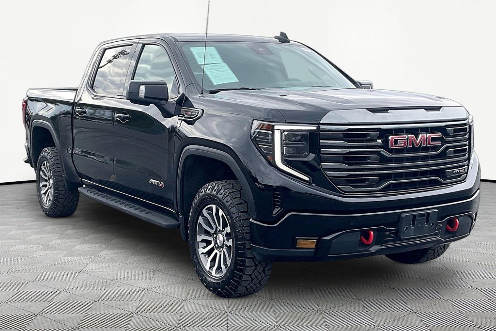 Used 2022 GMC Sierra 1500 AT4 w/ AT4 Preferred Package AWD/4WD image 3