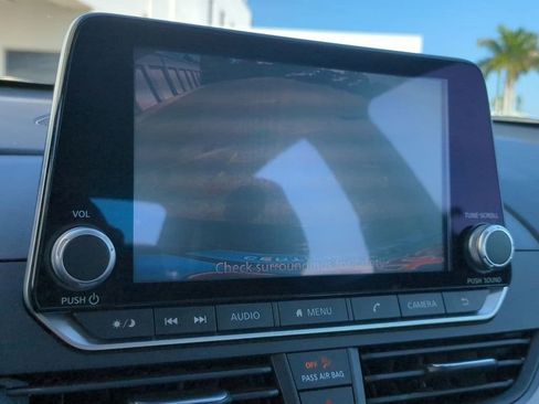 Certified 2023 Nissan Altima 2.5 SR image 20