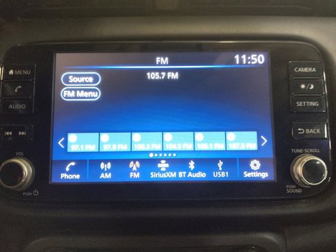 Used 2021 Nissan Kicks SR w/ SR Premium Package FWD image 25