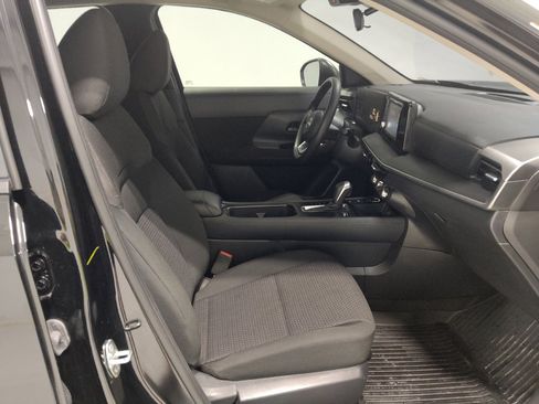 Used 2025 Nissan Kicks S FWD image 21