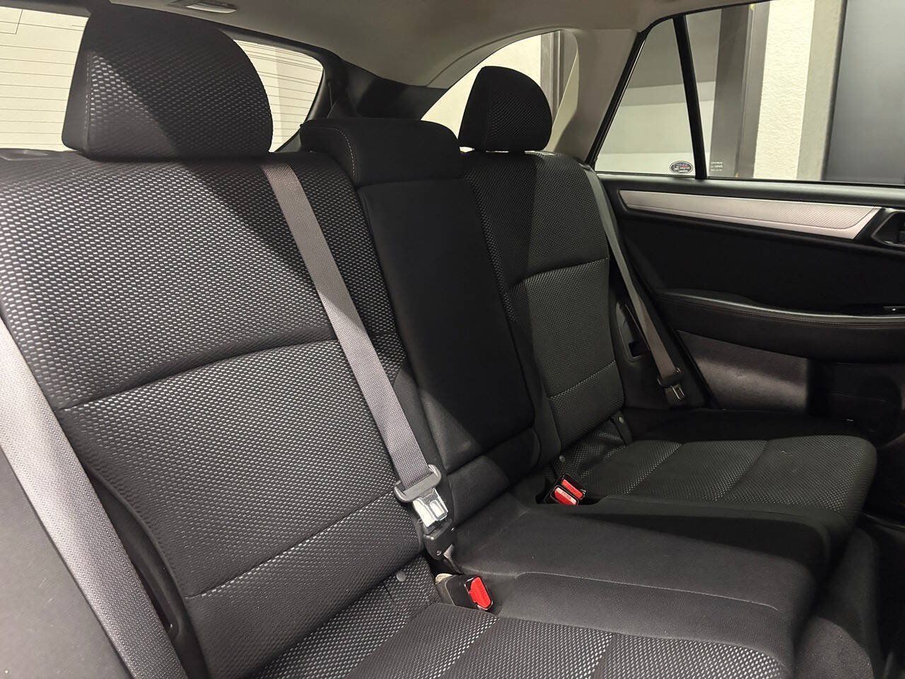 Used 2019 Subaru Outback 2.5i Premium w/ Popular Package #2 AWD/4WD image 22