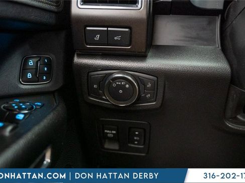 Used 2021 Ford Expedition Limited image 18