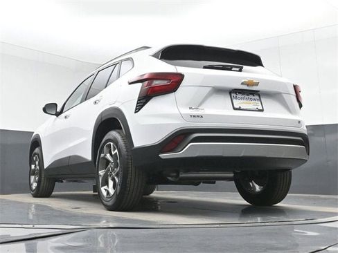 New 2026 Chevrolet Trax LT image 46