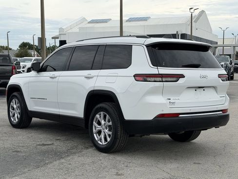 Used 2022 Jeep Grand Cherokee L Limited AWD/4WD image 7