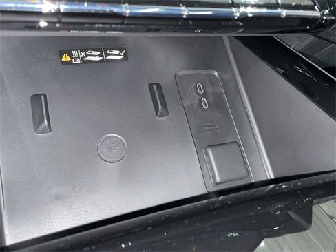 New 2025 Chevrolet Silverado EV RST image 28