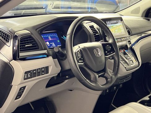 Used 2021 Honda Odyssey Elite image 16