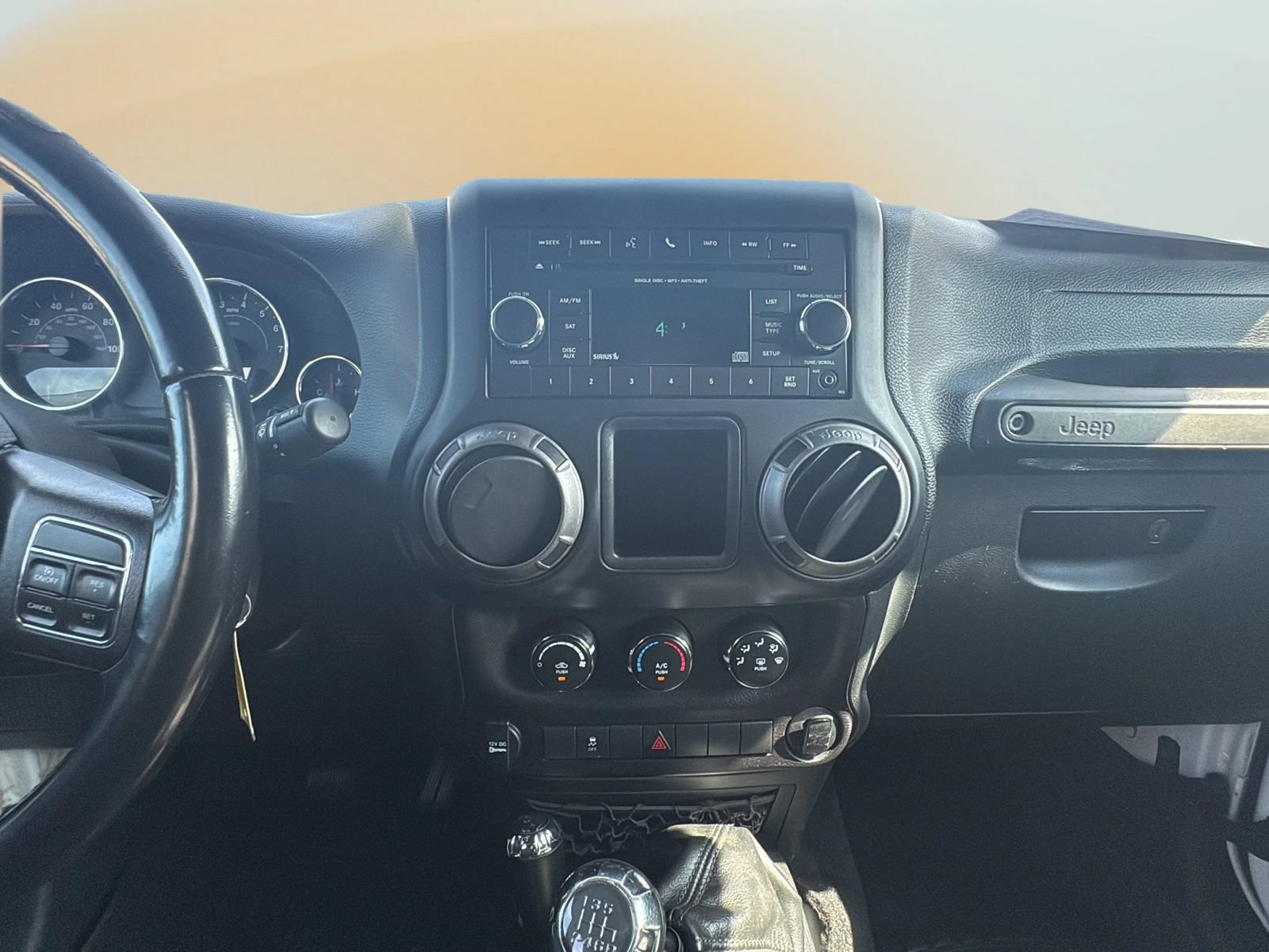 Used 2018 Jeep Wrangler Unlimited Sport AWD/4WD image 14