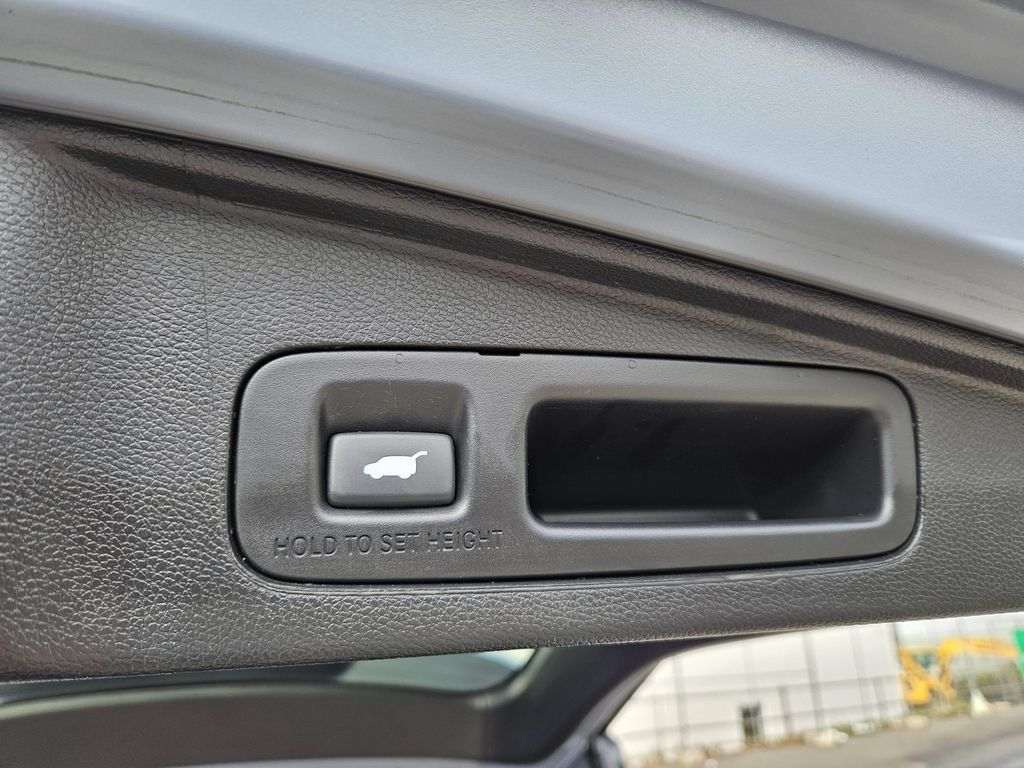 Used 2022 Honda CR-V EX-L image 14