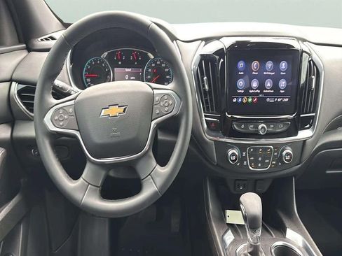 Certified 2023 Chevrolet Traverse LT image 16