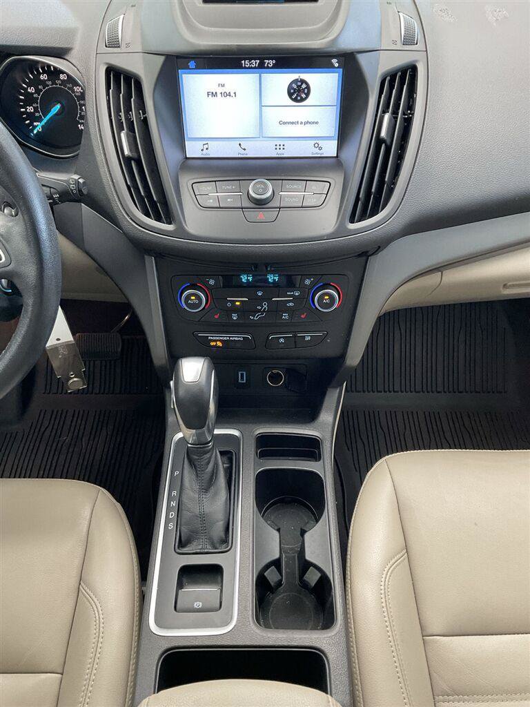 Used 2018 Ford Escape SEL w/ Ford Safe & Smart Package AWD/4WD image 19