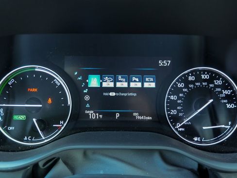 Used 2023 Toyota Sienna Limited AWD/4WD image 45