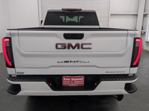 New 2025 GMC Sierra 2500 Denali w/ Denali Reserve Package image 6
