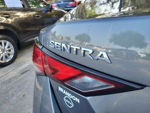 Certified 2023 Nissan Sentra SV FWD image 9