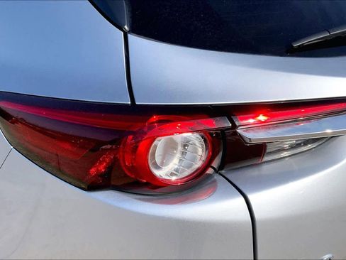 Used 2021 MAZDA CX-9 Touring w/ Touring Premium Package image 27