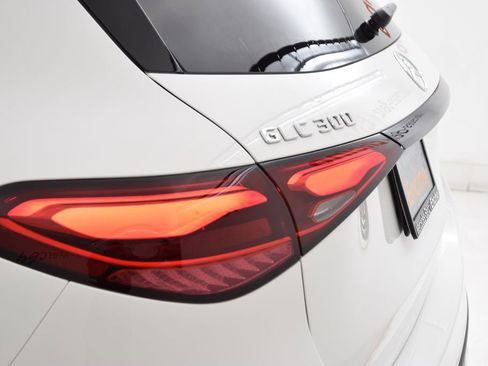 Certified 2026 Mercedes-Benz GLC 300 4MATIC image 12