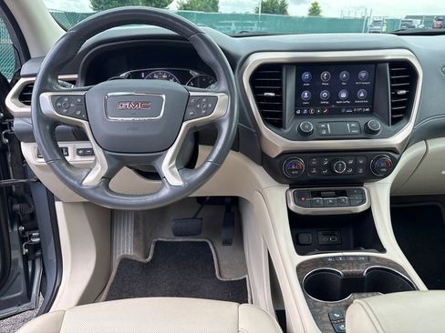 Used 2020 GMC Acadia Denali w/ Technology Package FWD image 45