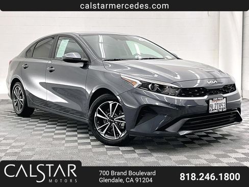 Used 2024 Kia Forte LXS w/ LXS Technology Package FWD image 1